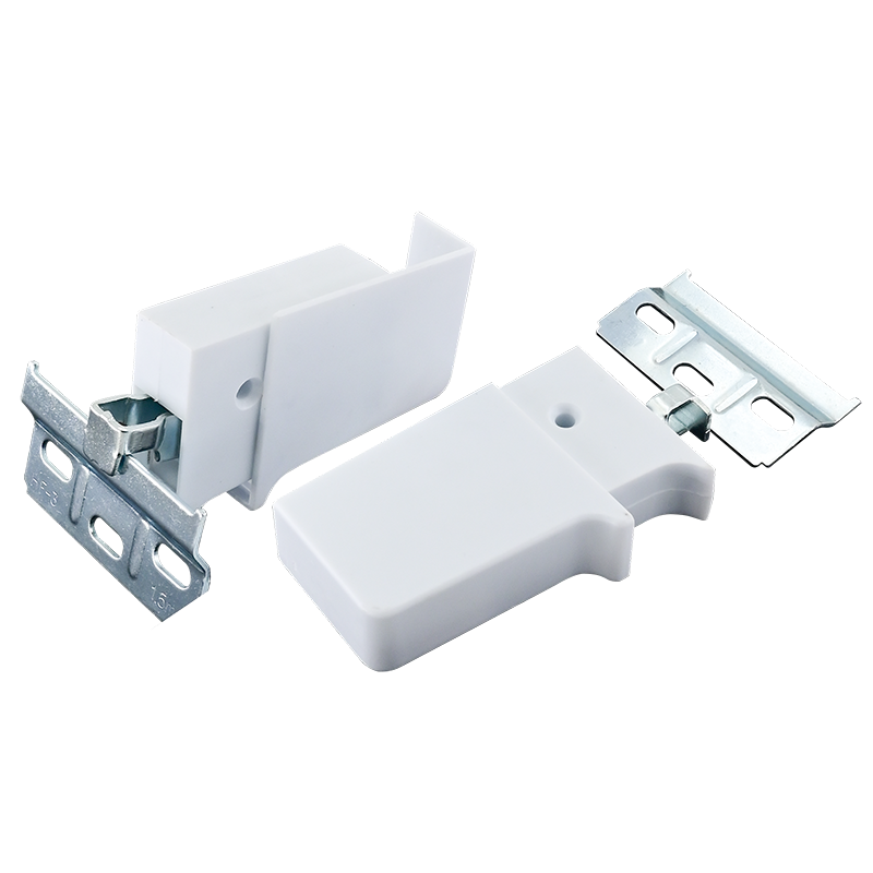 Cabinet hanger